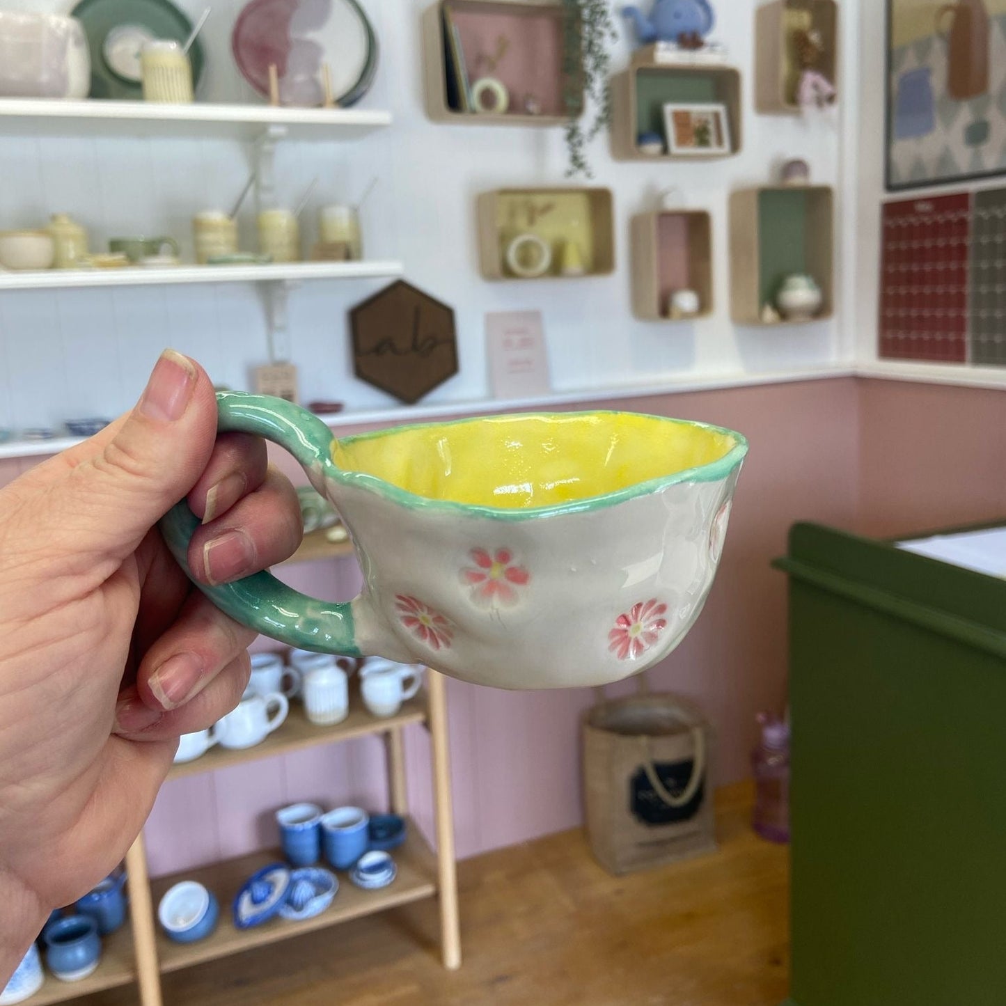 MAKE A MUG WORKSHOP