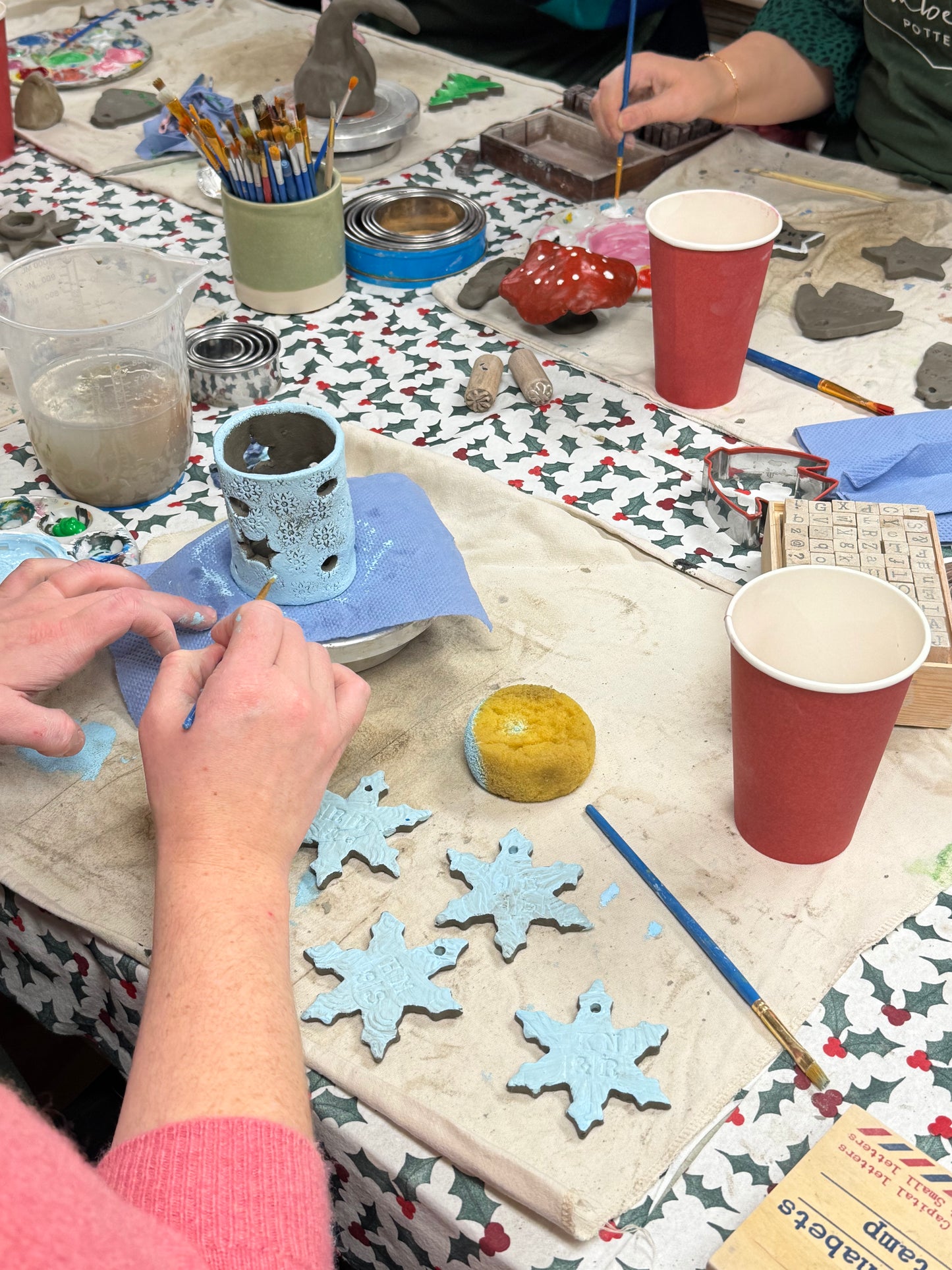CHRISTMAS DECORATION WORKSHOP