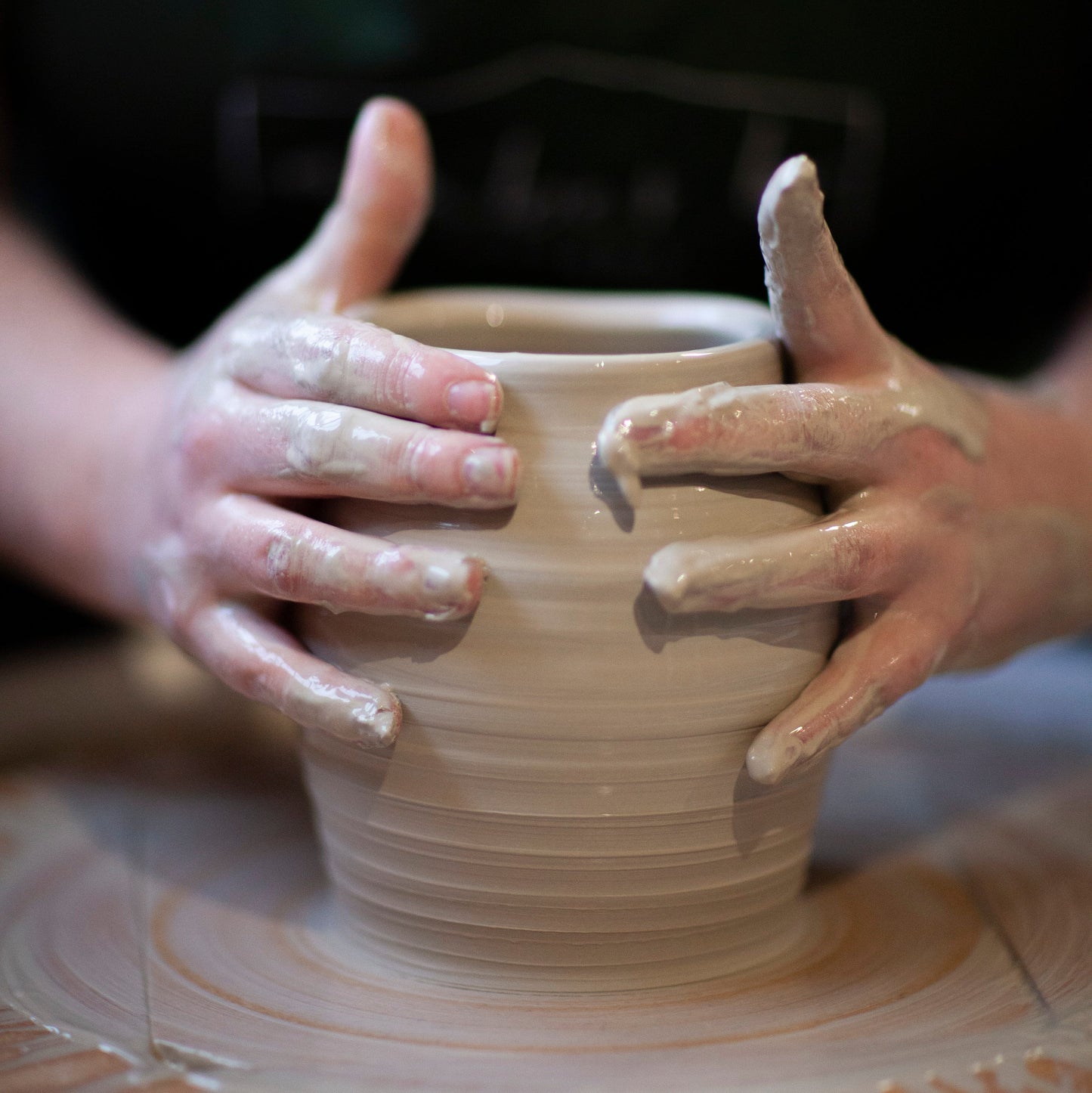 INTERMEDIATE 1:1 WHEEL THROWING COURSE