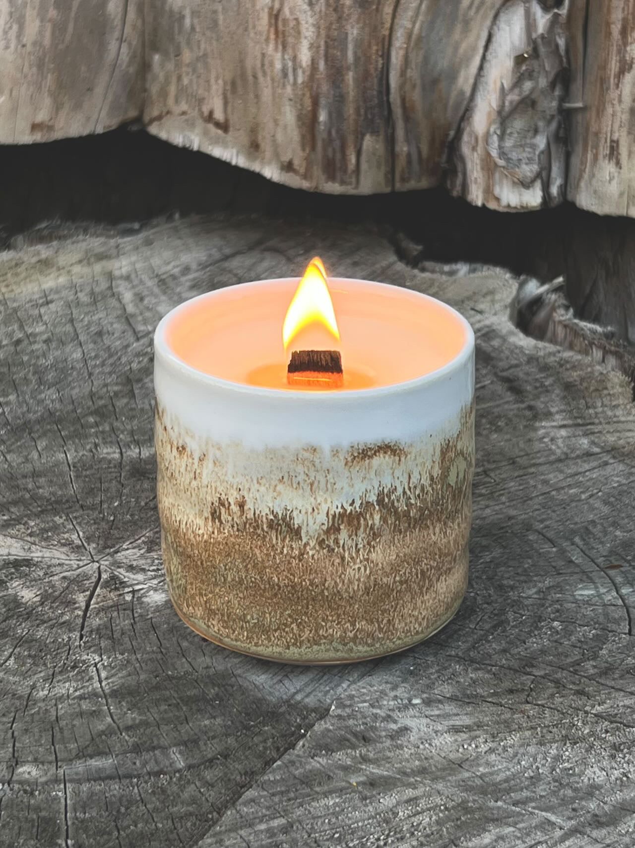 Hand-poured Scented Candle - Dark Amber + Ginger Lily