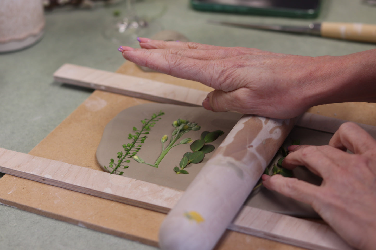 SUMMER PRESSED FLOWER POTTERY