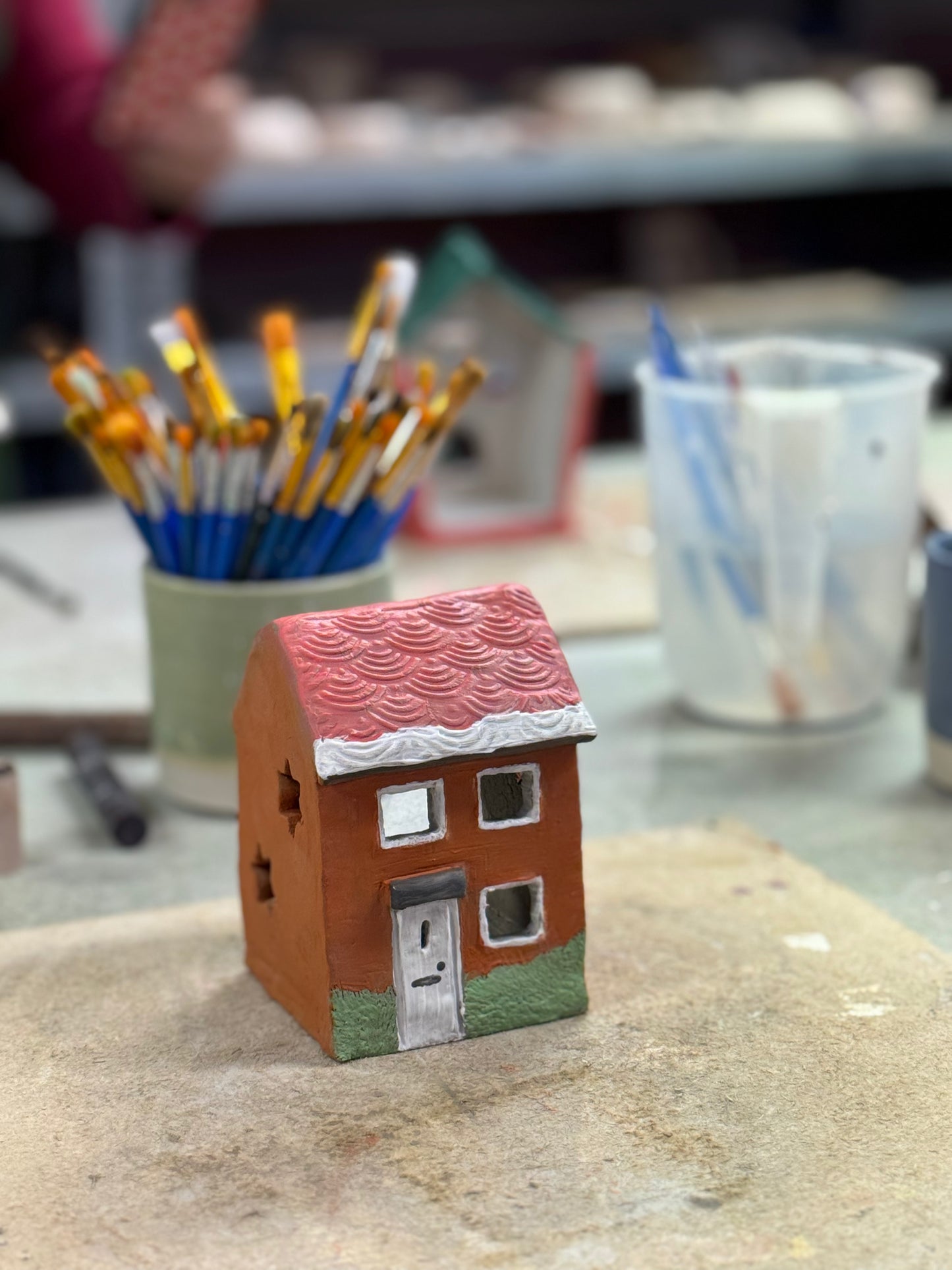 CHRISTMAS TEALIGHT HOUSES