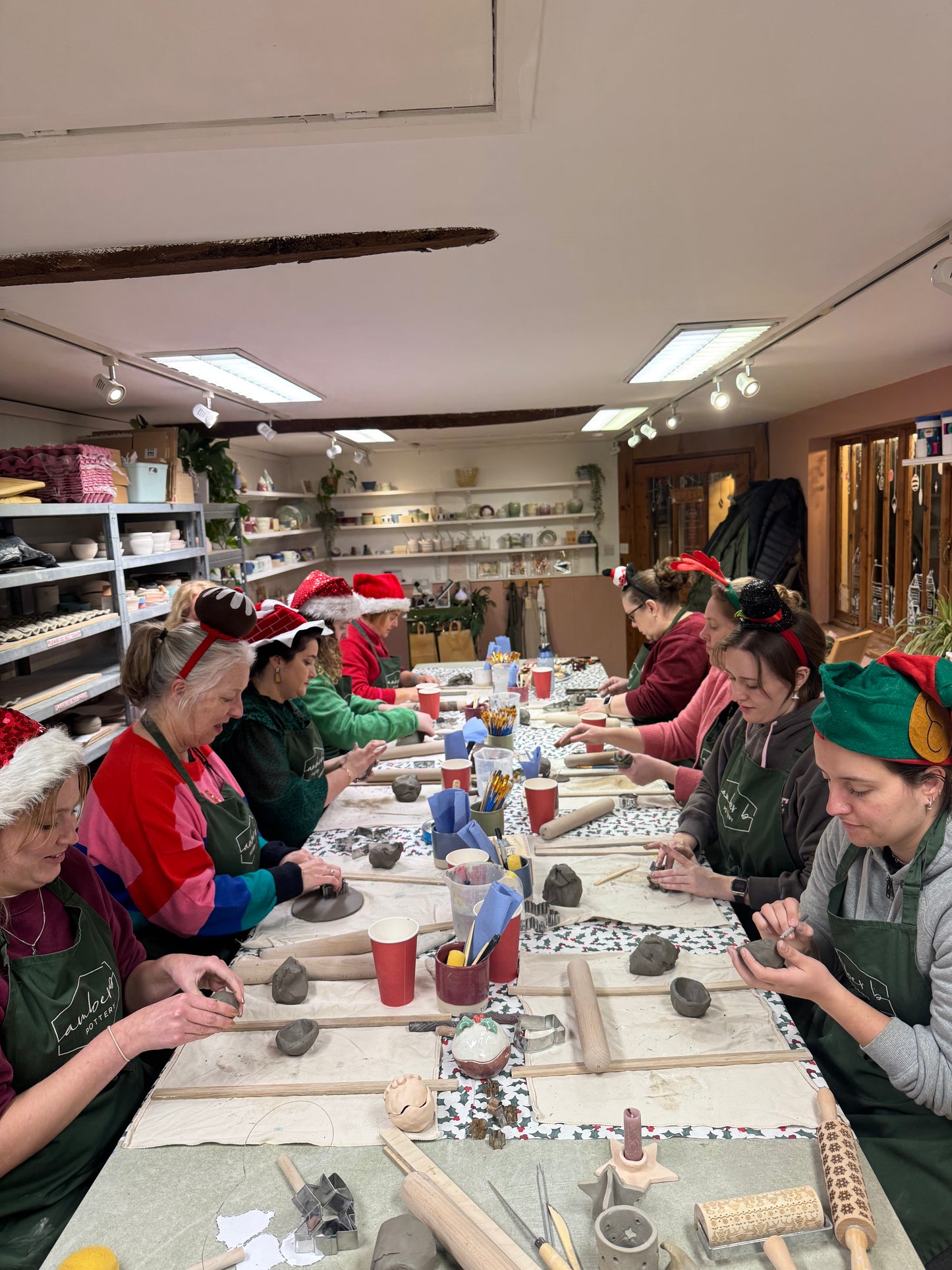 CHRISTMAS DECORATION WORKSHOP