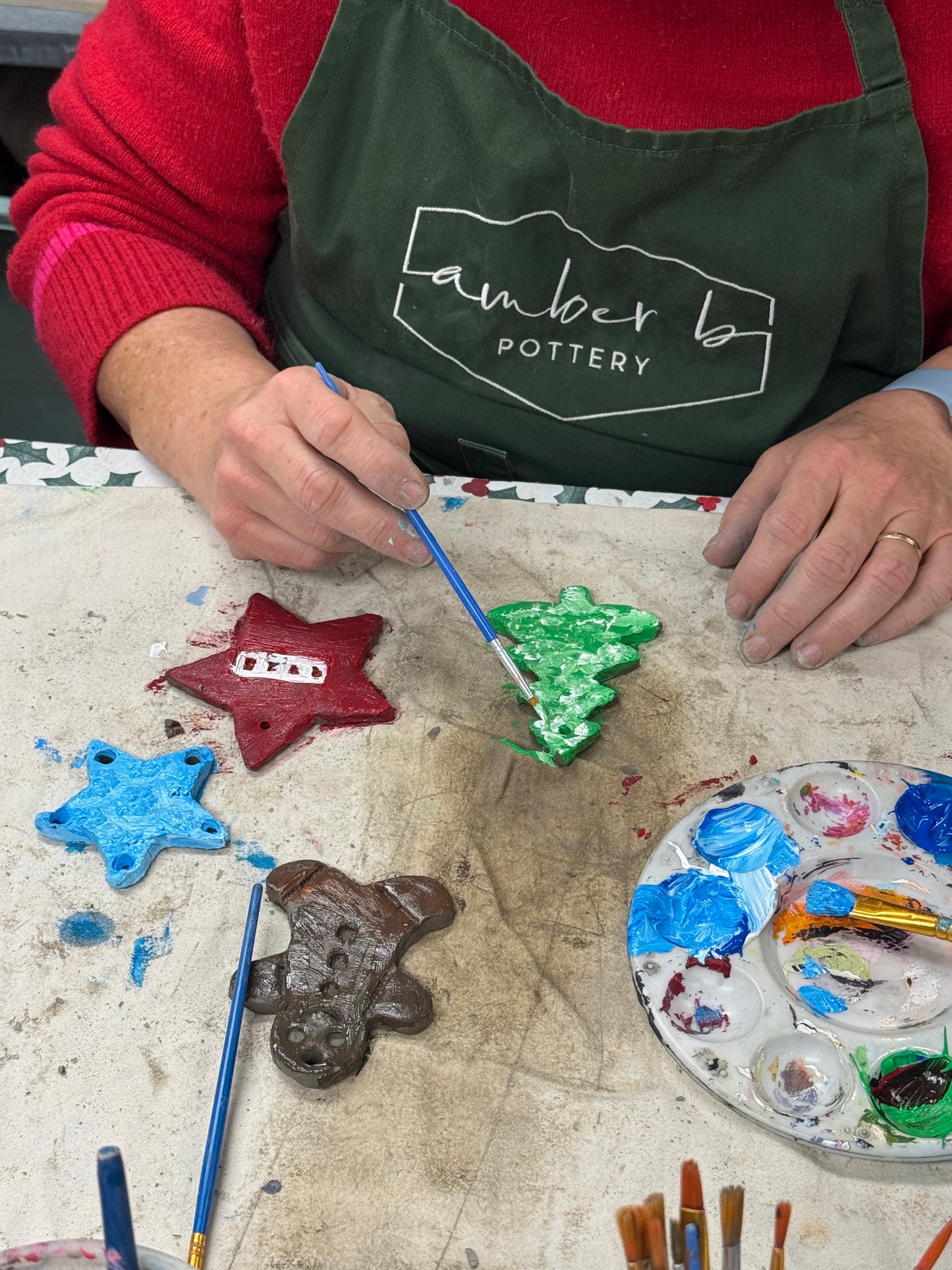 CHRISTMAS DECORATION WORKSHOP
